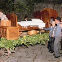 Prevoz bale nekoč in vsaj občasno še danes