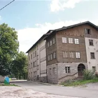 Euroinvest je zaradi gradnje Eda centra “zamrznil” projekte na Lokvah, tudi obnovo dotrajanega hotela Poldanovec