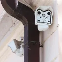 Koprski trgovci in poslovneži si želijo, da bi še več takšnih video oči opazovalo in nadziralo dogajanje v mestu 