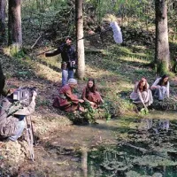 Tako so spomladi snemali film  Sveta voda Vročka