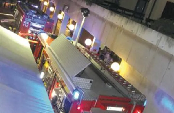 Gasilci so z delom končali ob med polnočjo in eno uro zjutraj