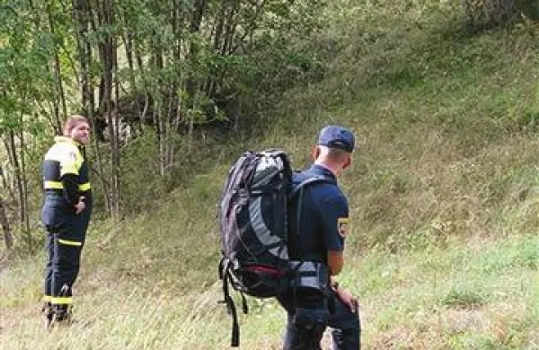 Pogrešanega policista še  niso našli