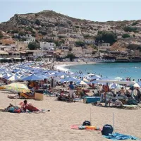 Na čarobnih plažah in ob kristalnem morju turisti  pozabijo na  pregovorno grško improviziranje