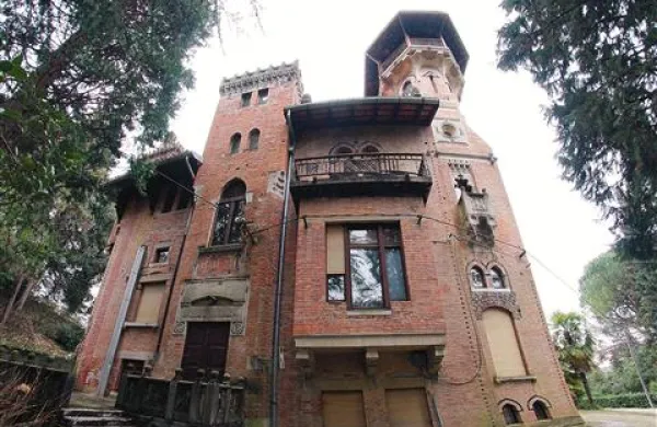 Bo edina vila v neoislamskem slogu pri nas postala center orientalskih kultur? 