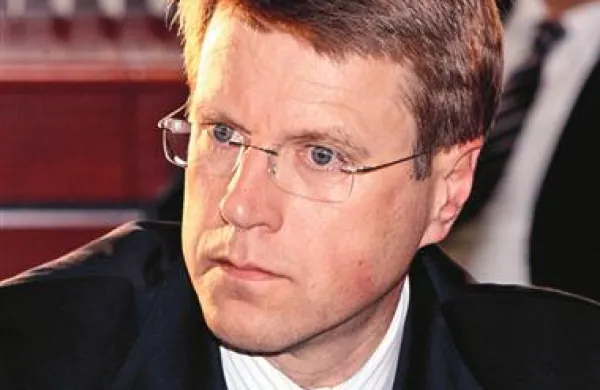 Zunanji minister Samuel Žbogar se je udeležil dvodnevnega ministrskega zasedanja Gibanja neuvrščenih v Beogradu ob 50. obletnici ustanovitve gibanja.