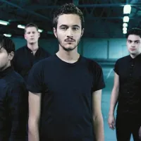 Editors: bobnar Edward Lay, basist Russell Leetch, pevec Tom Smith in kitarist Chris Urbanowicz 