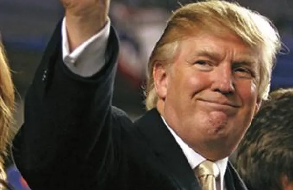 Ameriški poslovnež Donald Trump bo v sredo v veleblagovnici Macy's na Manhattnu v okviru sodelovanja s Steklarno Rogaška predstavil prodajno zbirko kristala iz Rogaške Trump Home Crystal Collection.