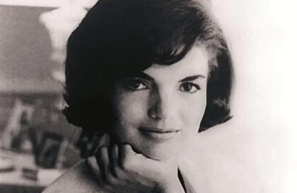 Intervjuji, ki jih je Jackie Kennedy, vdova ameriškega predsednika Johna F. Kennedyja, dala nekaj mesecev po moževi smrti leta 1963, so bili ta teden prvič objavljeni v javnosti.
