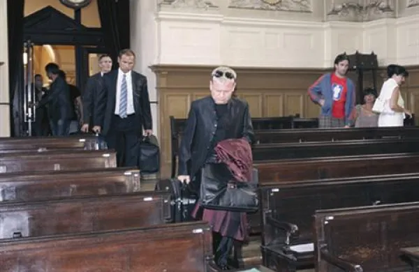 Matoz v zadevi Patria zahteva izločitev dokazov s Finske