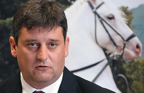 Direktor Kobilarne Lipica Tomi Rumpf upa, da si bo tekmovanja s poniji ogledalo čim več ljudi.
