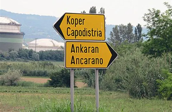 Koprska občina bo lahko prodajala ankaranske parcele