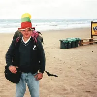 Miran Ipavec na plaži v Palangi