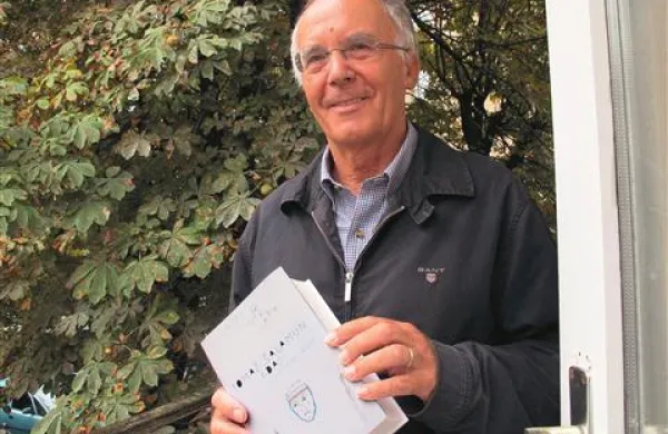 Tomaž Šalamun z zbirko izbranih pesmi Kdaj