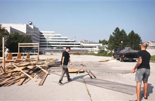 Skate park dokončno v ropotarnico
