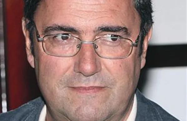 Franco Juri: “Za mednarodno sodelovanje je namenjenega preveč denarja. Nesorazmerna je rast izdatkov  za občinsko glasilo, ki je propagandno glasilo župana.” 