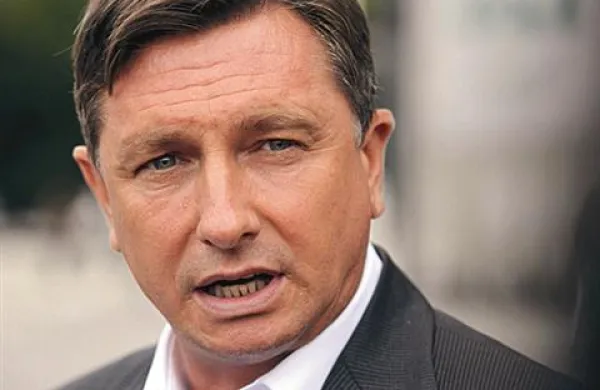 Borut Pahor je po srečanju s predsednikom Türkom povedal, da je ponujal rešitev, ki je državni zbor ni sprejel. 