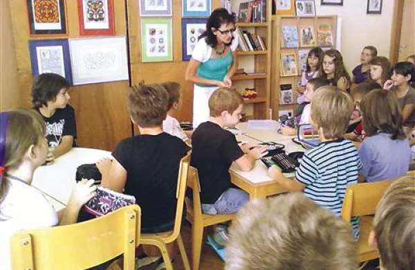 Razstava kaligrafskih izdelkov na osnovni &scaron;oli