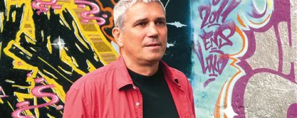 Metod Pevec: “Teh žensk je bilo tako strah vrnitve v revščino, iz katere so ušle.”