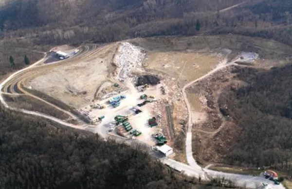 Obstoječe odlagališče v Stari Gori bodo sanirali, ostale objekte pa bodo zgradili tako, da bodo ustrezali strogim okoljskim standardom