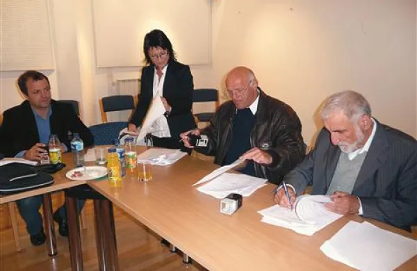 Ajdovski župan Marijan Poljšak je v Bovcu še uradno potrdil, da je tudi trinajsta občina severne Primorske “zraven” pri projektu CERO