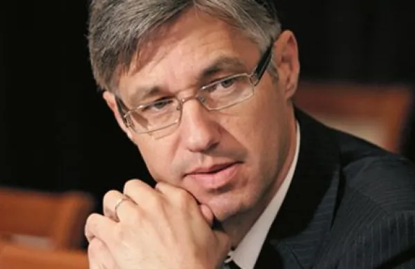 Predsednika uprave NLB Boža Jašoviča morda čakajo tožbe in ovadbe. 