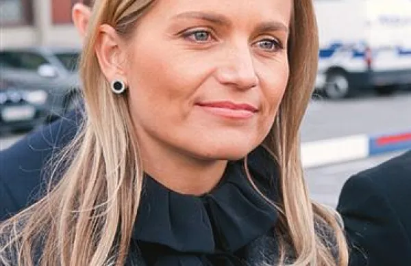 Predsednica LDS Katarina Kresal podpira različne alternative na predčasnih volitvah.