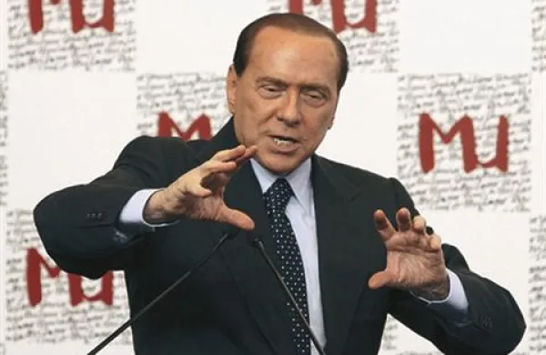 Italijanski premier Silvijo Berlusconi je včeraj v parlamentu doživel poraz, zaradi katerega bo šel po zaupnico vladi.