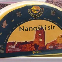 Nano&scaron;ki sir v vipavski mlekarni izdelujejo že &scaron;tiri desetletja