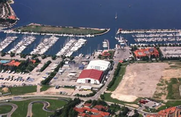 Bodo delnice Marine Portorož umaknili z borzne kotacije?