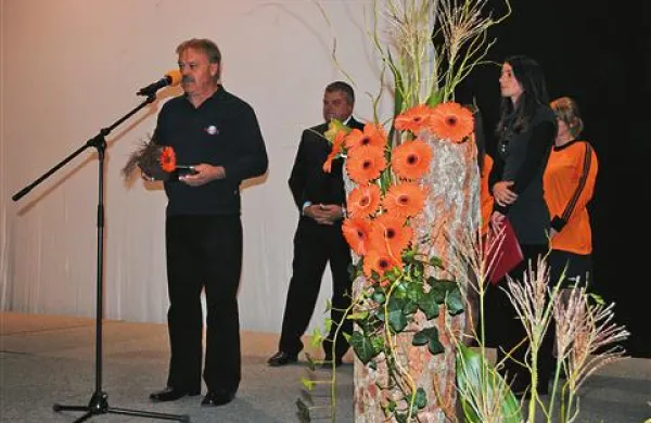 Jurij pergar (levo)