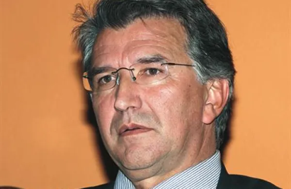 Kardiokirurg Tomislav Klokočovnik je minuli petek Komisiji za preprečevanje korupcije naznanil ministra Dorjana Marušiča