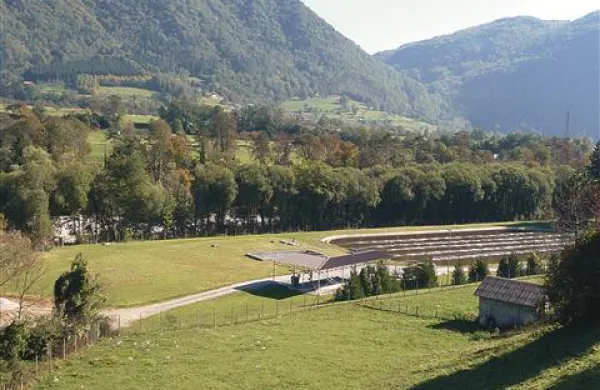 Ribiči bi gradili dodatno ribogojnico, a je zaradi uredbe države vodno dovoljenje pod vprašajem 