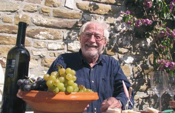 V 84. letu je umrl Tone Pavček.