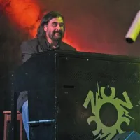 Na orgle je godel Buldožer Borut Činč  