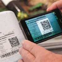 S fotografijo QR kode se odpre spletna stran s sledljivostjo pošiljke rib