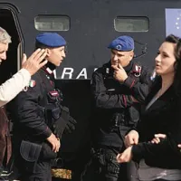 Kosovski Srbi so pripravljeni zagotoviti prosto gibanje le Kforju