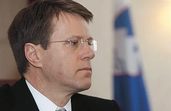 Samuel Žbogar je kritiziral negativno kampanjo Azerbajdžana na račun Slovenije, predvsem očitke, da bi Slovenija z izvolitvijo postala peta članica EU v VS ZN