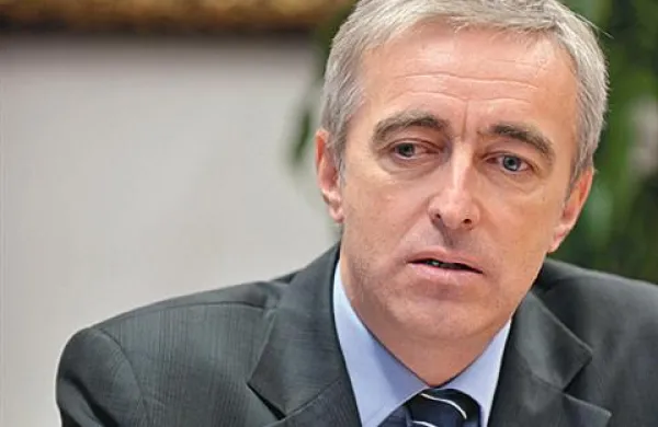 Minister za pravosodje, ki opravlja tekoče posle, Aleš Zalar je državne svetnike opozoril, da novela kazenskega zakonika zasleduje več ciljev, na prvo mesto pa postavlja učinkovitejši pregon in sojenje v zadevah gospodarskega kriminala