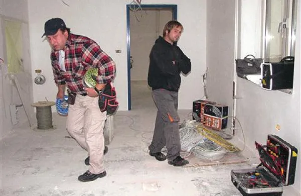 Po prenovi diagnostičnega laboratorija naj bi se čakalne vrste  prepolovile 