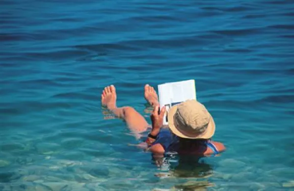 Septembra se je v primerjavi s tem mesecem lani število turistov najbolj povečalo v obmorskih občinah