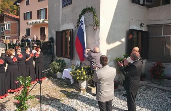 Deskle so bile dom doslej najstarejši Slovenki Katarini Marinič