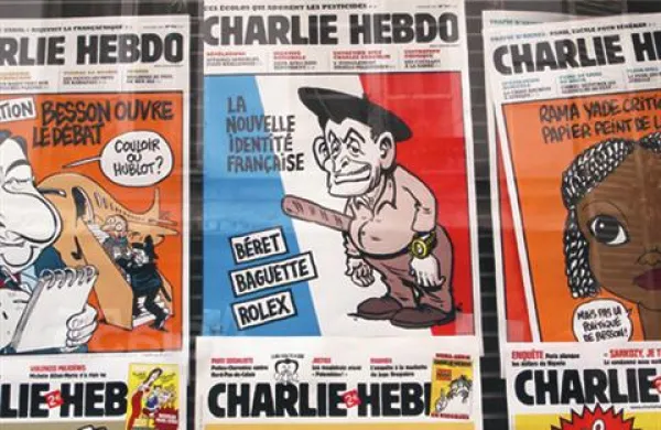 Ena od kontroverznih naslovnic francoskega tednika Charlie Hebdo 