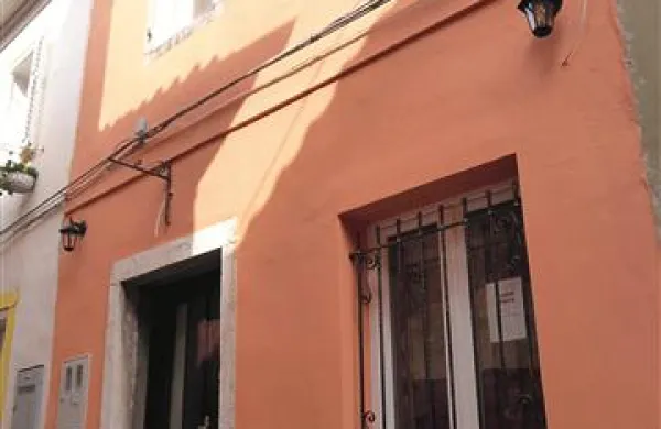 Hiša v ulici Pri  velikih vratih 17 v Kopru po novem gosti hostel Histria