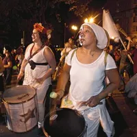 Protesta se je udeležilo na tisoče ljudi