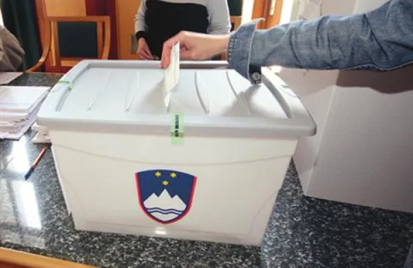 Danes se uradno začenja volilna kampanja