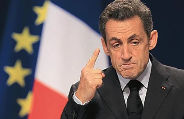Nicolas Sarkozy je ideji od davku na finančne transakcije zelo naklonjen