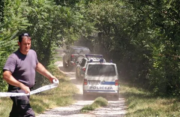 Menicalijevo truplo so našli v iskalni akciji 8. julija, slabe tri tedne po njegovem skrivnostnem izginotju