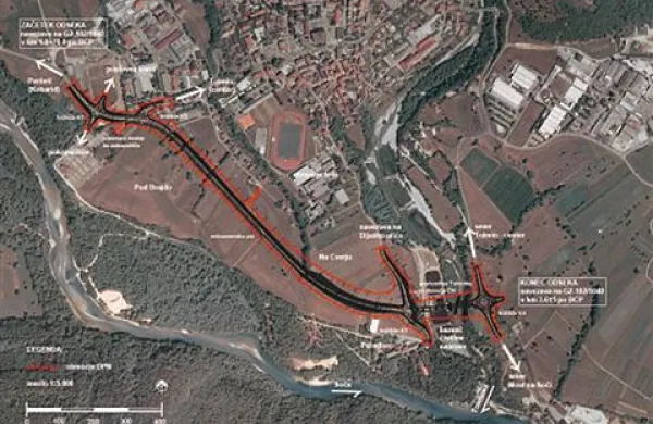 Južna trasa  obvoznice bi se po mnenju mnogih preveč približala in s tem ogrozila naravno lepoto sotočja Soče in Tolminke in   prizorišče festivalskega dogajanja 