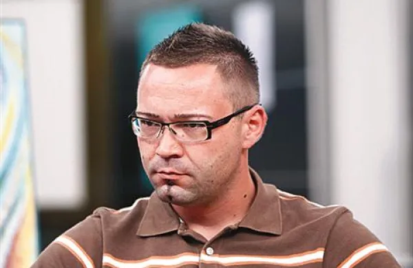 Na razpisu za direktorja ŠOUP naj bi izbrali Sebastjana Kokla, ki javnosti noče izdati svoje izobrazbe