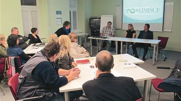 Podarim - dobim sejmišče Notranjsko-kraške regije je bilo prvo v Sloveniji, kjer so se srečali predstavniki gospodarstva in nevladnih organizacij